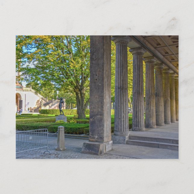 Colonnad Courtyard, Museum Island, Berlin Vykort (Framsida)