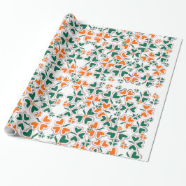 Colorful Art Deco Irish Shamrock Presentpapper