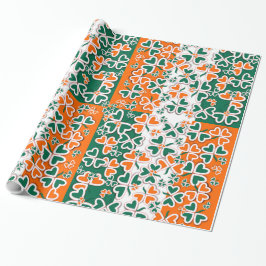 Colorful Art Deco Irish Shamrock Presentpapper
