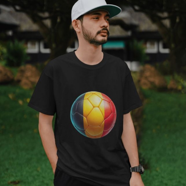 Colorful Belgium flagga Soccer Ball T Shirt (Skapare uppladdad)