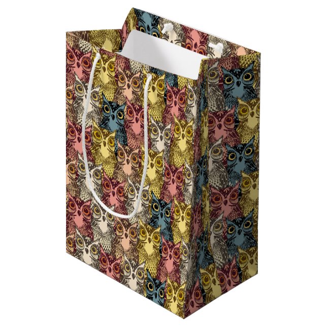 Colorful Boho Woodland Uggla Mönster (Framsidan Vinklad)