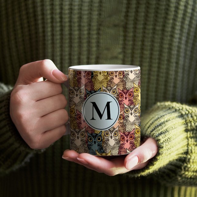 Colorful Boho Woodland Uggla Mönster & Monogram Kaffemugg (Boho Monogram Owl Pattern Mug)