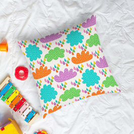 Colorful Clouds and Raindrops Kudde