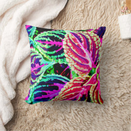 Colorful Elegance Lövs Mönster Kudde