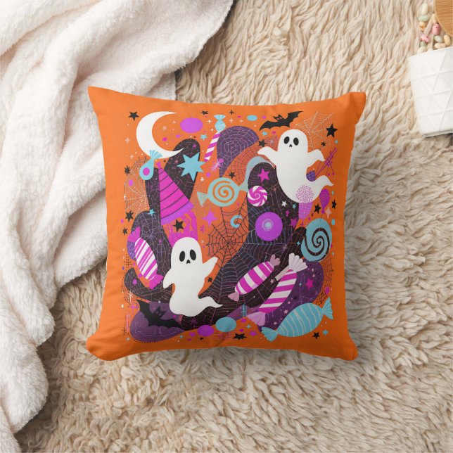 Colorful Halloween Ghosts and Candy Kudde (Filt)