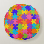 Colorful Jigszawa Puzzle Rund Kudde<br><div class="desc">Söt ljusa färger om ett pussel mönster täcker denna fantastisk runt kuddar. Detta är också symbolen för autism. Klicka på anpassa den om du vill lägga till text.</div>
