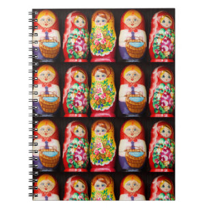 Colorful Matryoshka Dolls Anteckningsbok