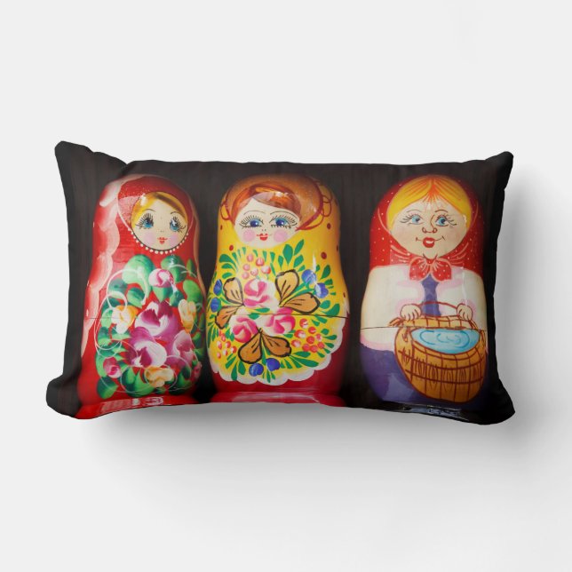 Colorful Matryoshka Dolls Lumbarkudde (Framsida)