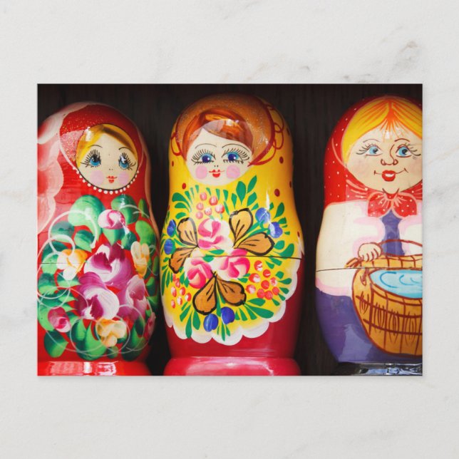 Colorful Matryoshka Dolls Vykort (Framsida)