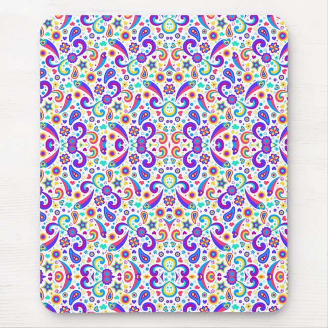 Colorful mouse pad features an intricate floral  musmatta (Framsidan)