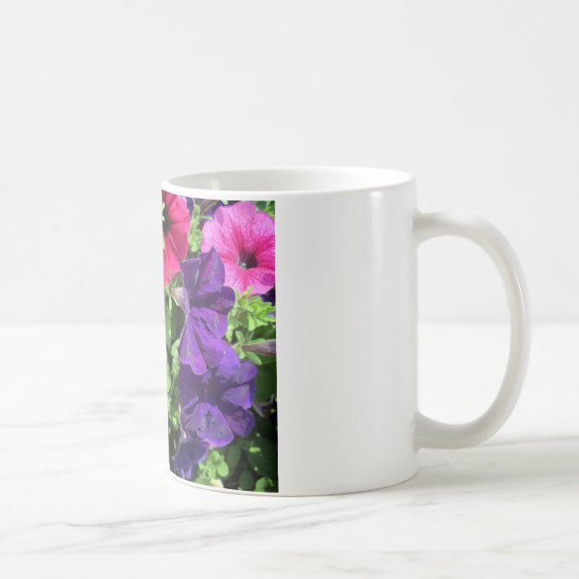Colorful Petunias Kaffemugg (Höger)