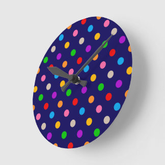Colorful Rainbow Polka Dots Blue Rund Klocka