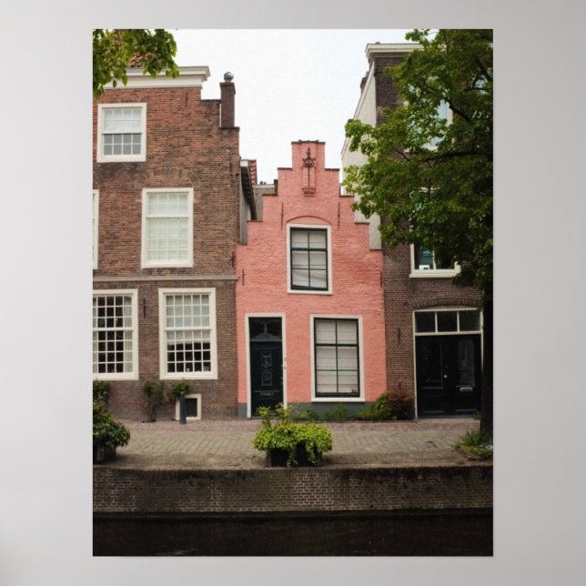 Colorful Rosa Dutch Canal House Leiden Nederländer Poster (Framsidan)