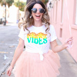 Colorful Summer Vibes Heat Liquified Lettering T Shirt<br><div class="desc">Om man tittar för en sommarstuga i påstående för att visa sol och havsvrak så är det så. Känn sommarens svalghet och hetta med att Sol hettar flytande bokstäver och njut av dina favoritaktiviteter med den här färgstarka gulten blå t-shirt designad med kärlek.</div>