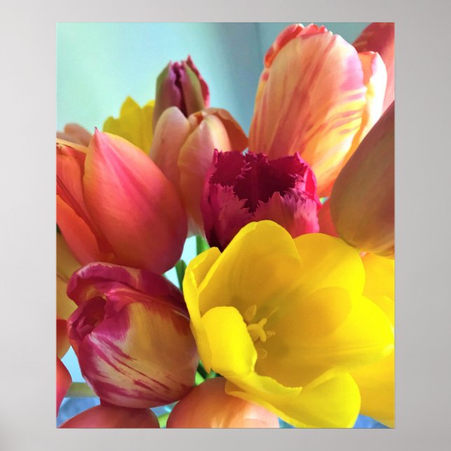 Colorful Tulip Bouquet Poster (Framsidan)