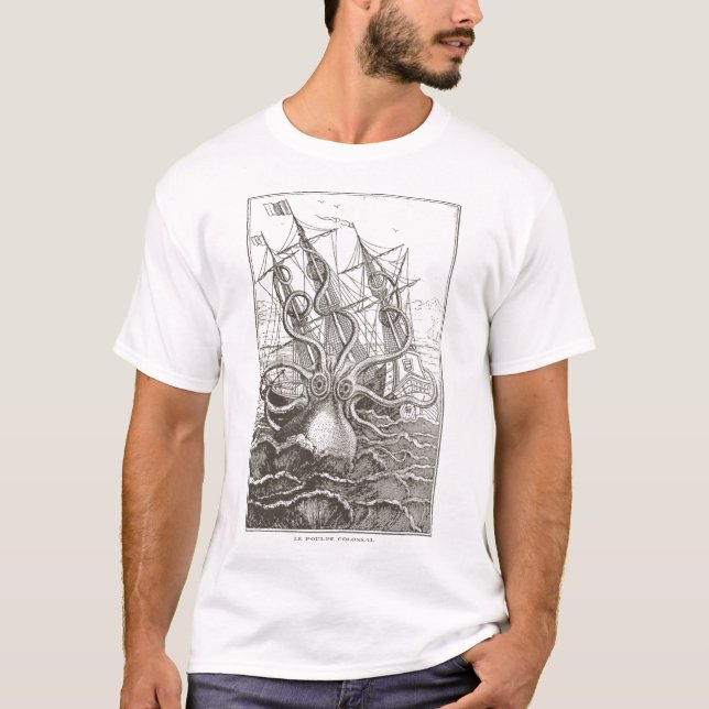 Colossal Octopus Kraken Attacking Frakt Sea Monste T Shirt (Framsida)