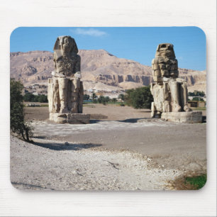 Colossina av Memnon, statyer av Amenhotep Musmatta