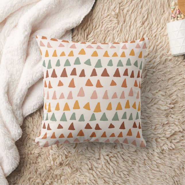 Coloured Triangles Boho Shapes Pattern Kudde (Filt)