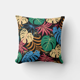 Colourful pillow with a tropical leaf pattern kudde