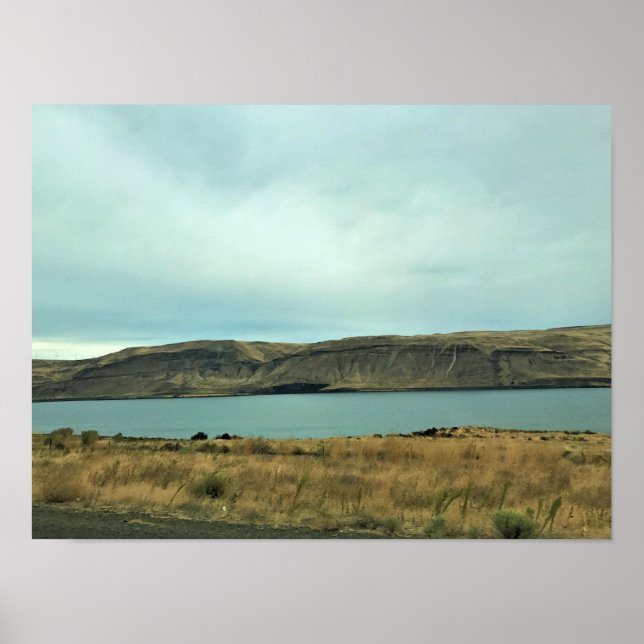 Columbia River, Arlington, Oregon Poster (Framsidan)