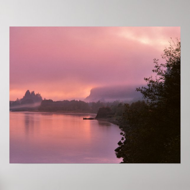 Columbia River Gorge, Sunrise, ELLER Poster (Framsidan)