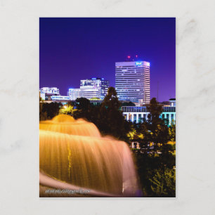 Columbia SC, city skyline på natten. Vykort