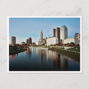 Columbus Ohio vid skymning Downtown Scioto River F Vykort