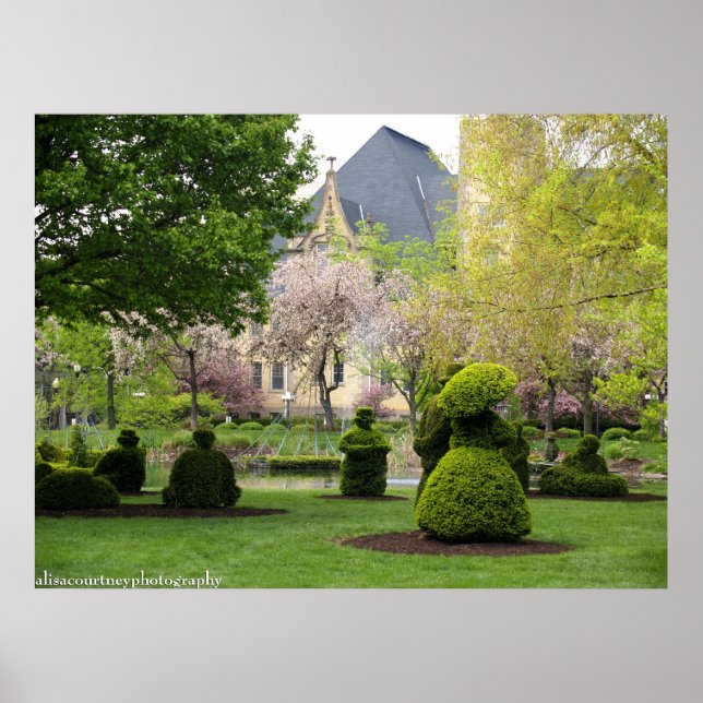 Columbus Topiary Garden Poster (Framsidan)