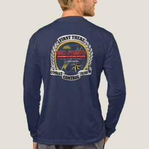 Combat Control RED fredag. Hedra de utplacerade. T Shirt