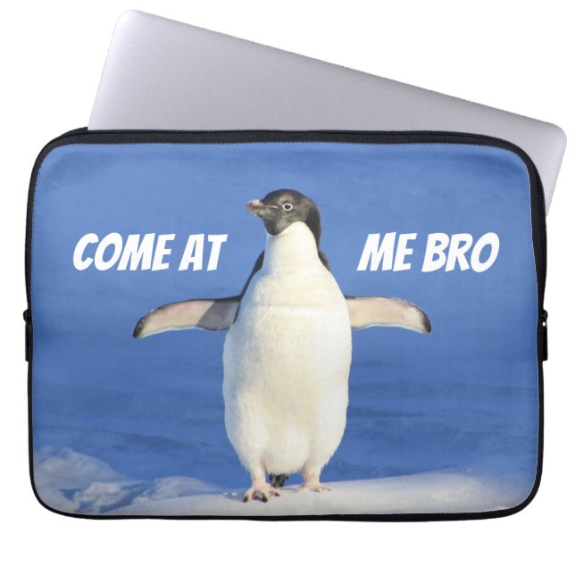 Come at Me Bro Funny Meme Penguin Laptop Fodral (Framsidan)