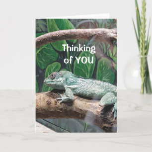 COMICAL LIZARD SAYS "GRATTIS PÅ FÖDELSEDAGEN" KORT