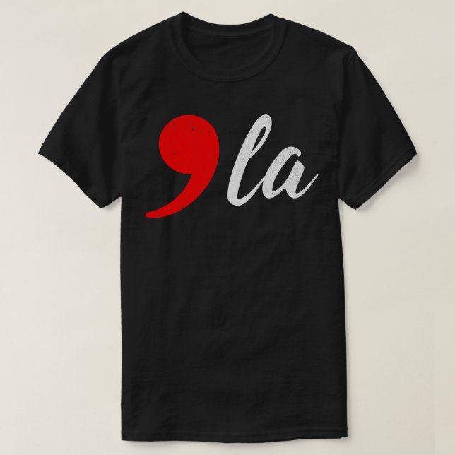 CommaLa Kamala för Red T Shirt (Design framsida)