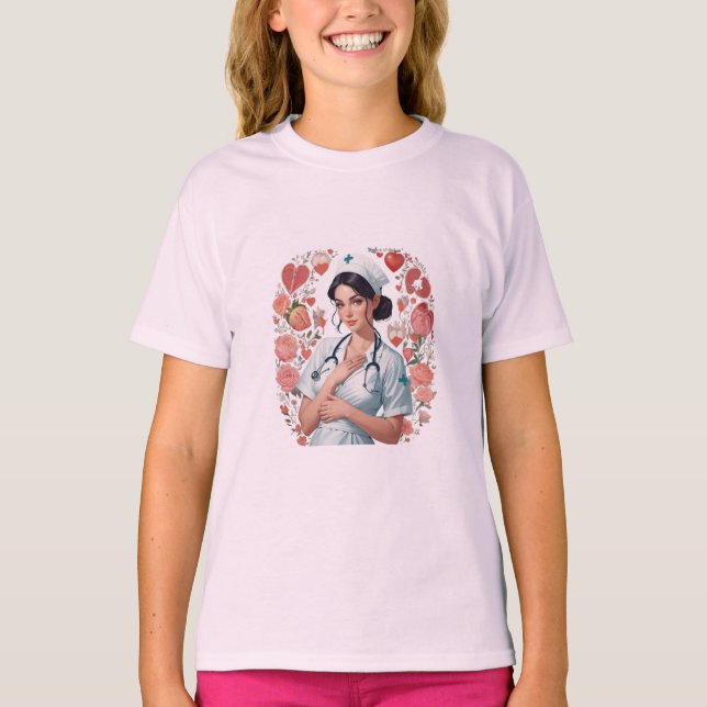 Compassionate Nurse – Elegant Floral Art Illustrat T Shirt (Framsida)
