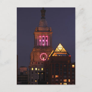 Con Edison Clock Torn tände i Rosa vid Twilight Vykort