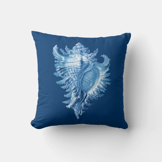 Conch Snäcka Sea Life Print, Indigo Blue and White Kudde (Framsida)