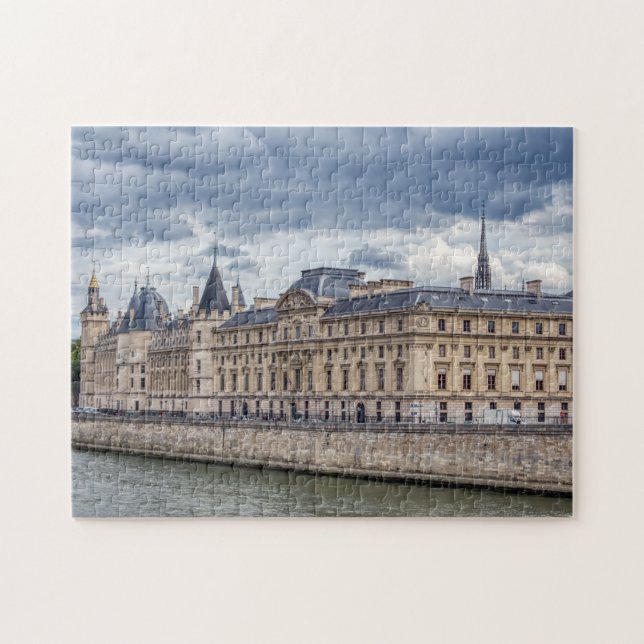 Conciergerie on ile de la Cite in Paris Pussel (Horisontell)