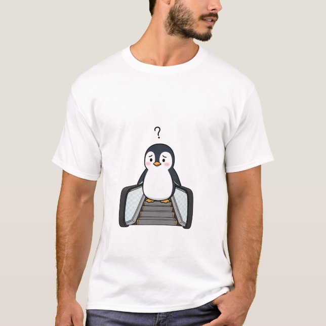 Confused Cute Penguin Standing on Escalator T Shirt (Framsida)