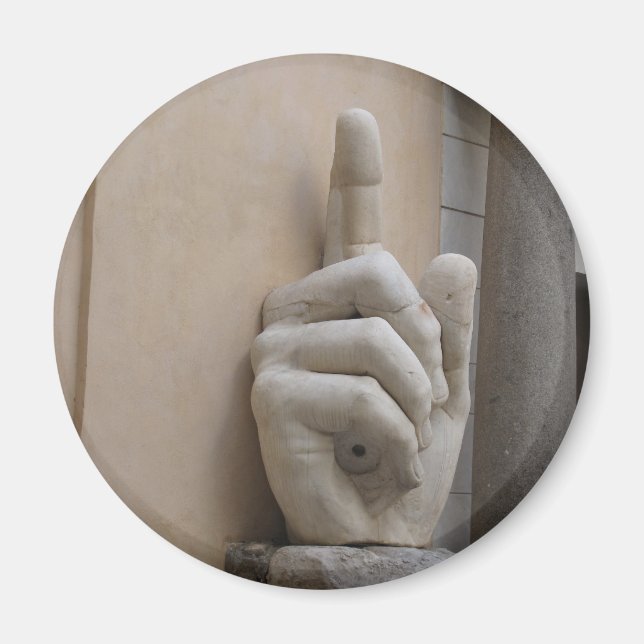 Constantine's Hand, Rom Magnet (Framsidan)