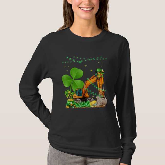 Construction Excavator St Patricks Day Boys Girls  T Shirt (Framsida)
