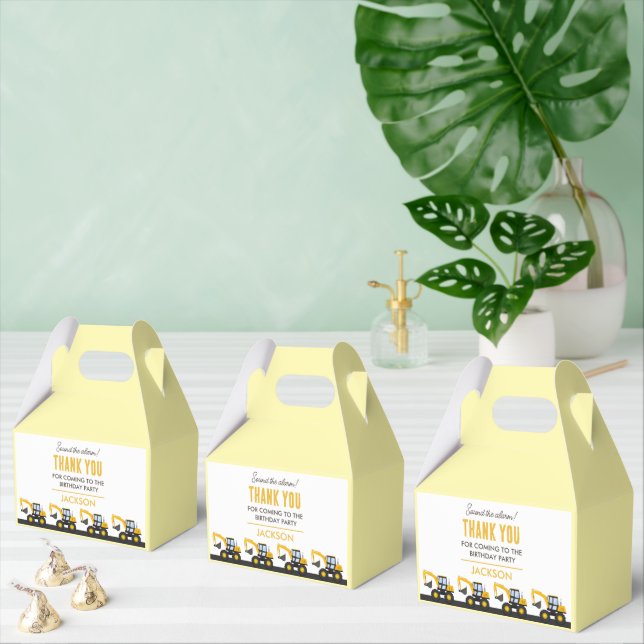 Construction Truck Birthday | Personalized Décor Presentaskar (Multipel)