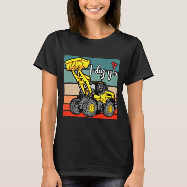 Construction Vehicles Valentines Hearts Excavator  T Shirt (Framsida)