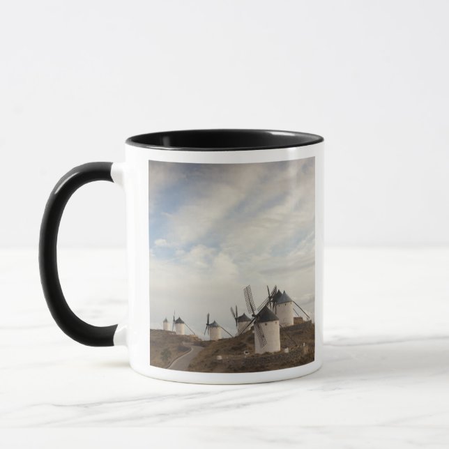 Consuegra, antika La Mancha-vindkraftverk Mugg (Vänster)