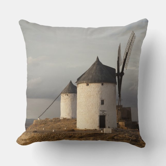 Consuegra, antique La Manchas vindkraftverk Kudde (Framsida)
