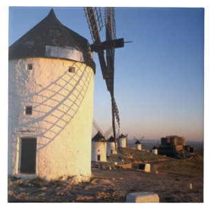 Consuegra, La Mancha, Spanien, väderkvarnar Kakelplatta