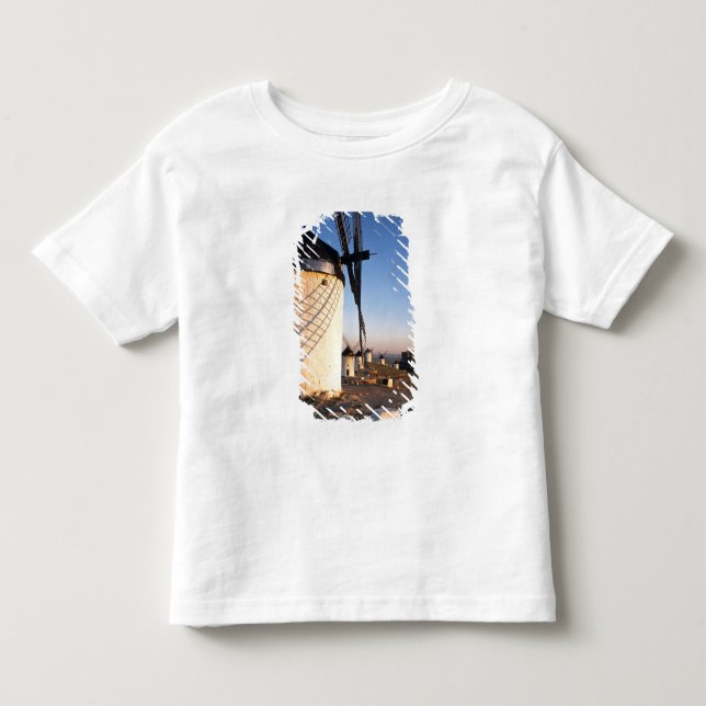 Consuegra, La Mancha, Spanien, väderkvarnar T-shirt (Framsida)