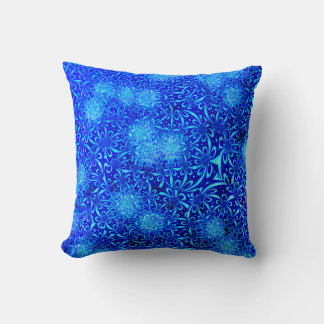 Contemporary Batik Motif Flowers och Fireworks Kudde