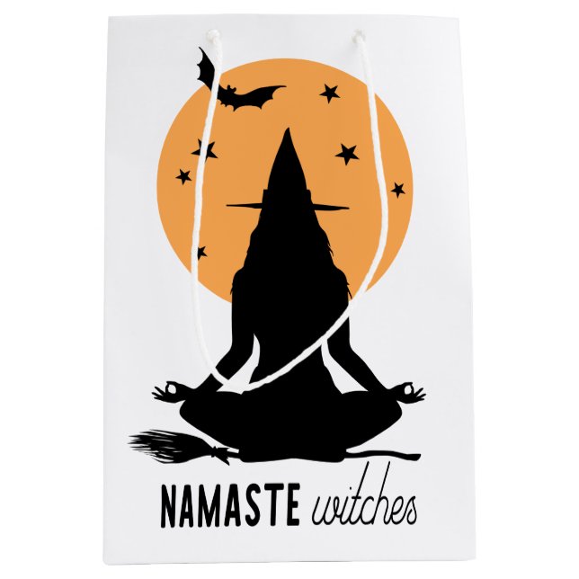 Contemporary Halloween yoga Witch (Framsidan)
