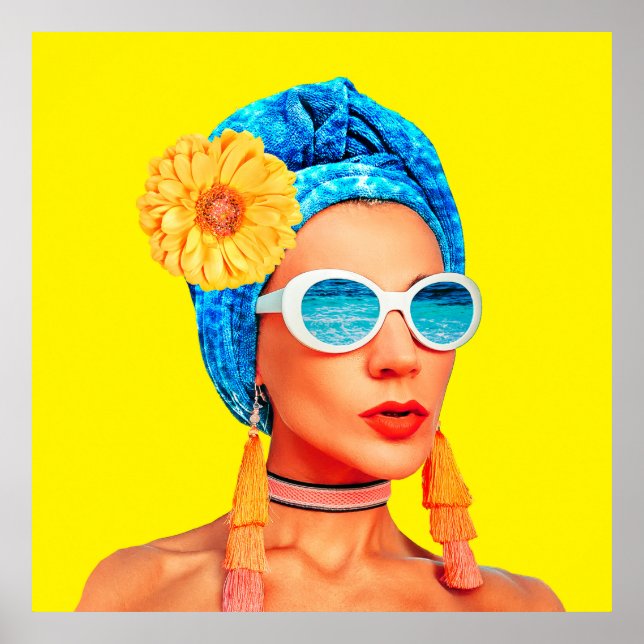 Contemporary konstkollage. Vacation mode Girl Cu Poster (Framsidan)