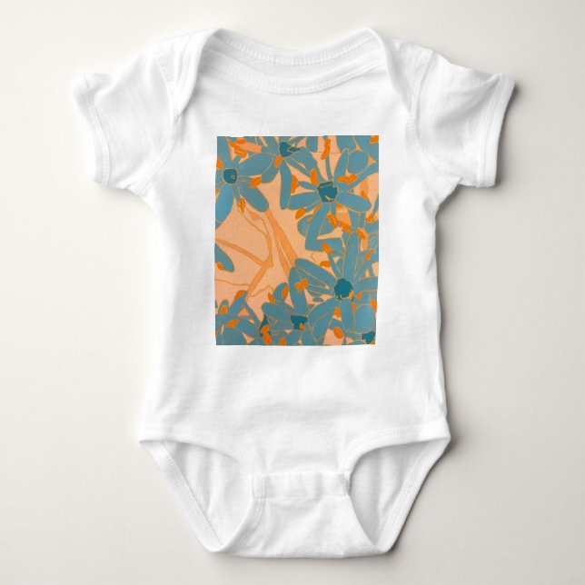 Contemporary Leaf Design in Peach T Shirt (Framsida)