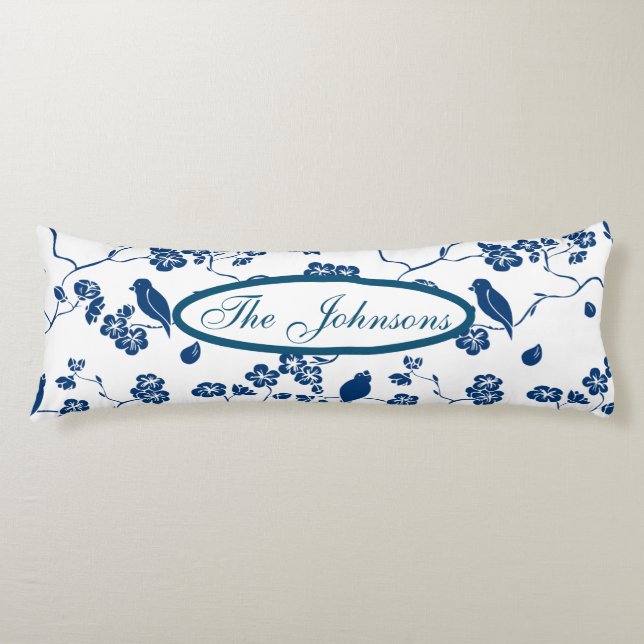 Contemporary Toile Birds & Blommigts Kroppskudde (Framsidan)